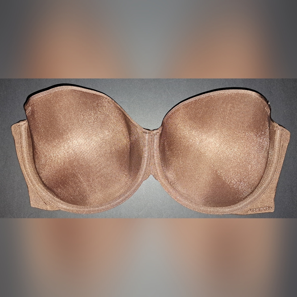 💕NWT SKIMS Weightless Lightly Lined  Strapless Underwire Bra Brown Cocoa 32DDDD - Picture 7 of 13
